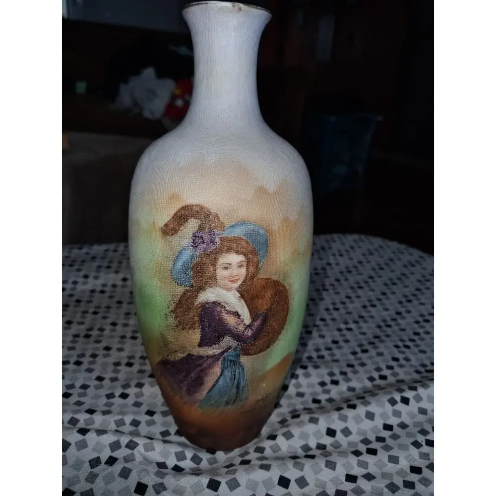 Royal this vase